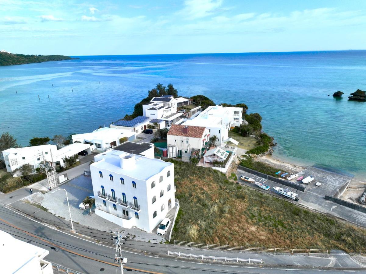 Aqua Shallows Onna Exterior foto