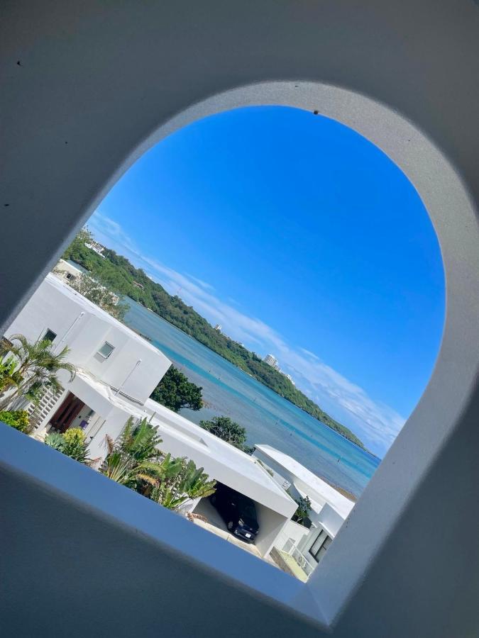 Aqua Shallows Onna Exterior foto